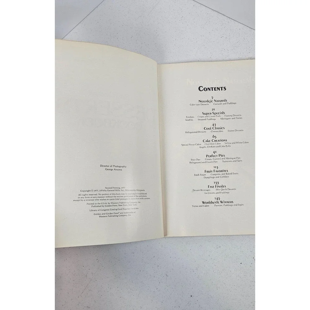 Betty Crockers Desserts Cookbook Golden Press‎ Vintage 1977 Baking Recipes